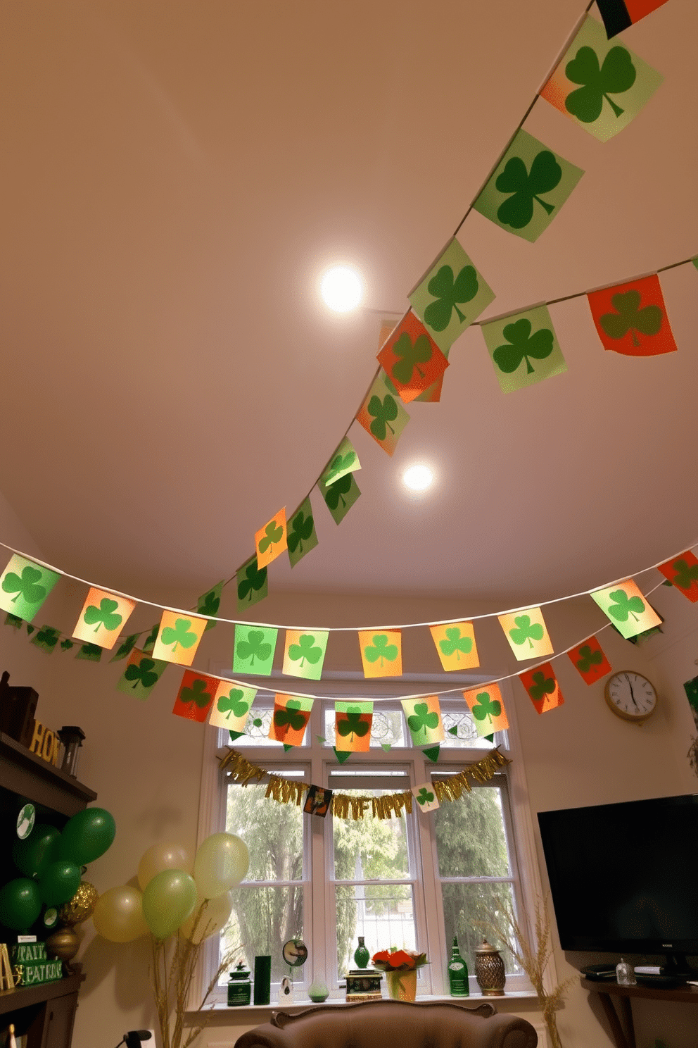 12ft Plastic Irish Flag Bunting – 11 Flags – Green/White/Orange – St. Patrick's Day & Rugby Party Decor